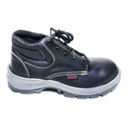 BOTA PUNTERA ACERO COLOR NEGRO MODELO 64017  M. RHINO